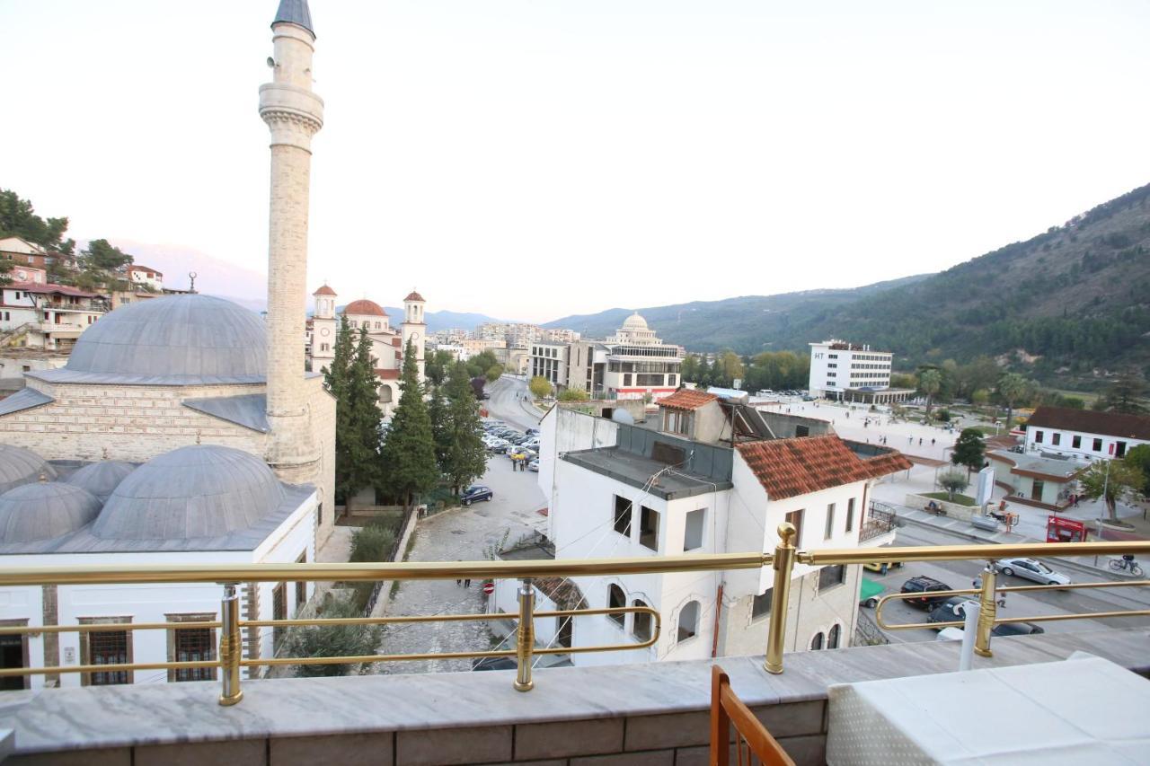 Hotel Pasarela Берат Екстер'єр фото
