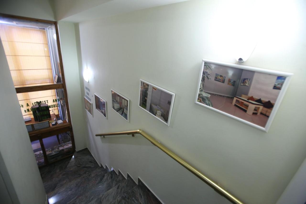 Hotel Pasarela Берат Екстер'єр фото
