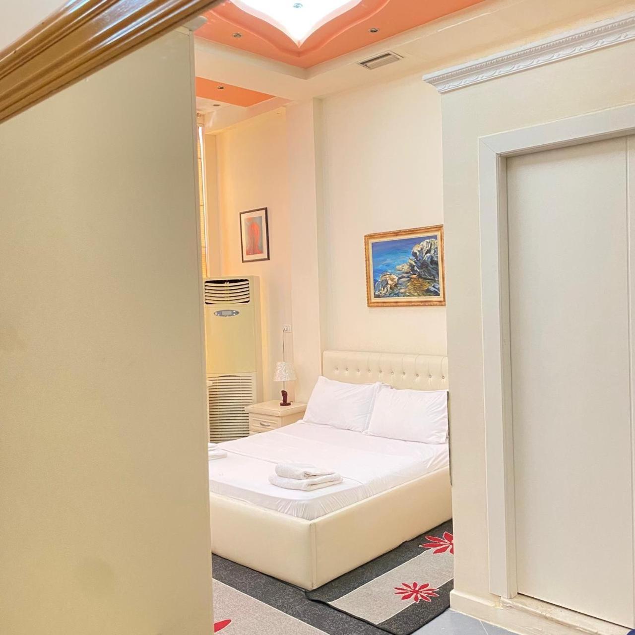 Hotel Pasarela Берат Екстер'єр фото